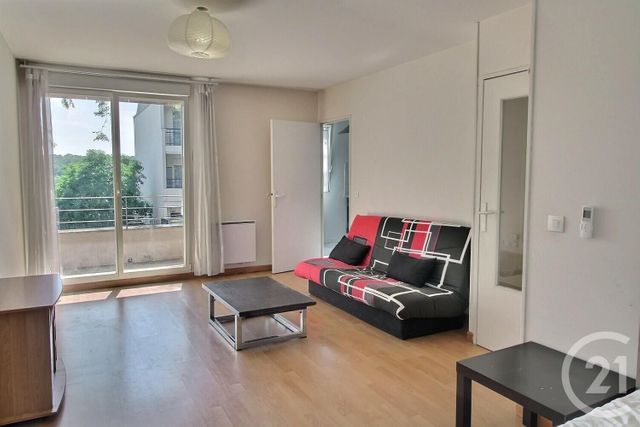 Afficher la photo en grand Appartement F1 à louer - 1 pièce - 37.0 m2 - CHATENAY MALABRY - 92 - ILE-DE-FRANCE - Century 21 Aes Conservatoire