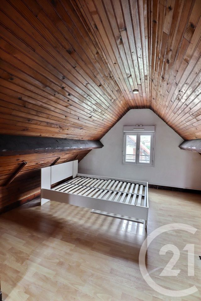 Appartement F2 à louer - 2 pièces - 45.0 m2 - LONGJUMEAU - 91 - ILE-DE-FRANCE - Century 21 Aes Conservatoire