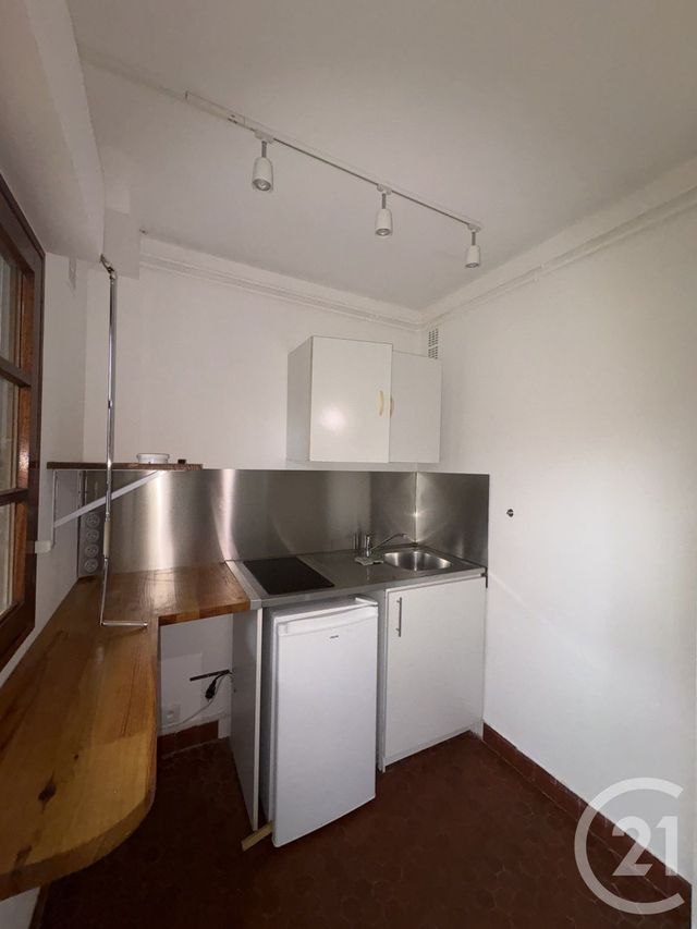 Appartement Studio à louer - 1 pièce - 25.56 m2 - FONTENAY AUX ROSES - 92 - ILE-DE-FRANCE - Century 21 Aes Conservatoire