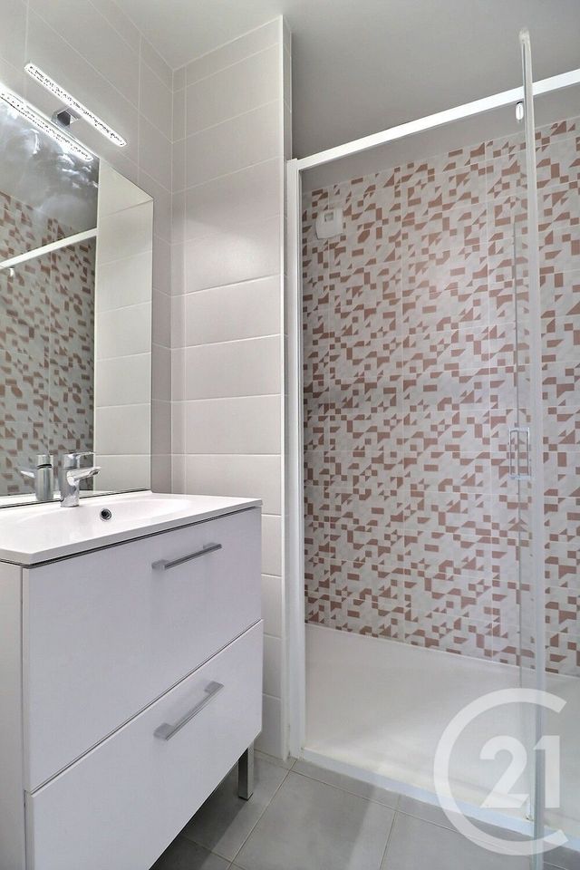 Appartement F4 à vendre - 4 pièces - 79.0 m2 - SCEAUX - 92 - ILE-DE-FRANCE - Century 21 Aes Conservatoire