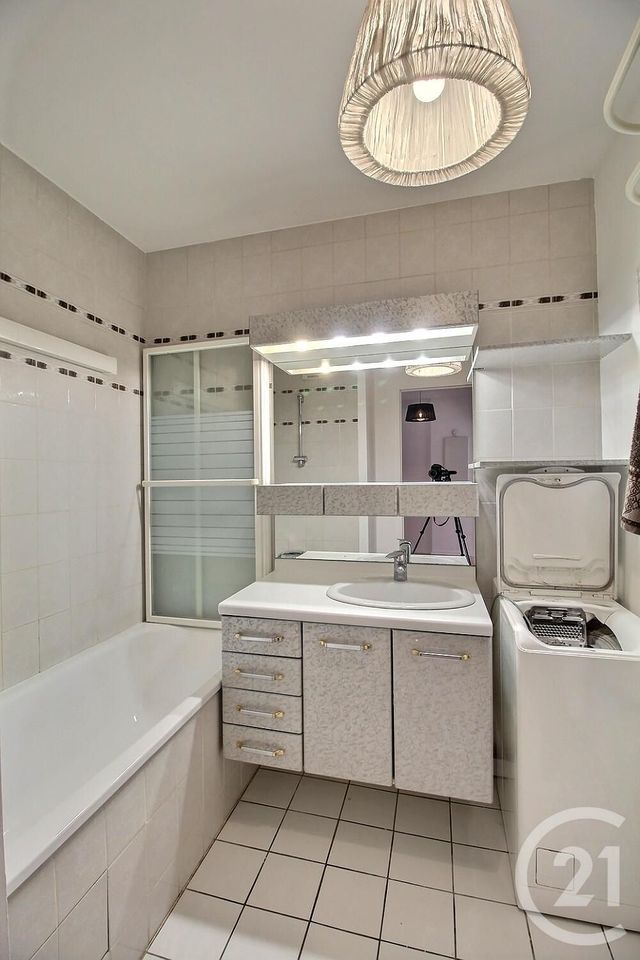 Appartement F3 à louer - 3 pièces - 59.35 m2 - ANTONY - 92 - ILE-DE-FRANCE - Century 21 Aes Conservatoire