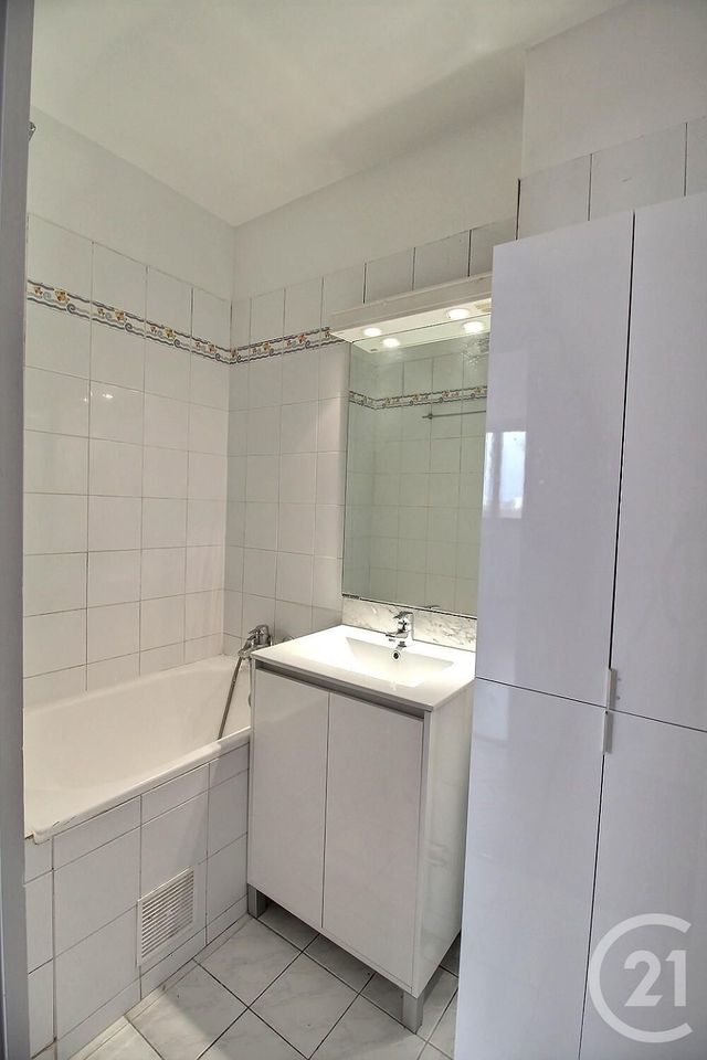 Appartement F3 à louer - 4 pièces - 66.49 m2 - ANTONY - 92 - ILE-DE-FRANCE - Century 21 Aes Conservatoire