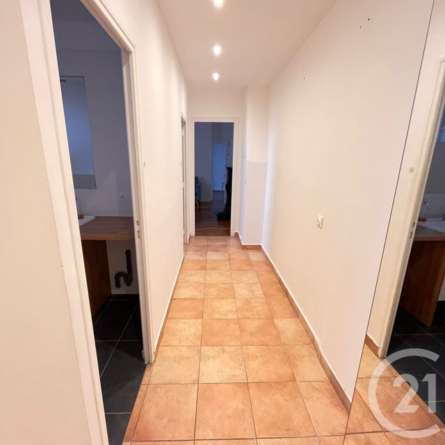 Appartement F3 à louer - 3 pièces - 60.89 m2 - MONTROUGE - 92 - ILE-DE-FRANCE - Century 21 Aes Conservatoire