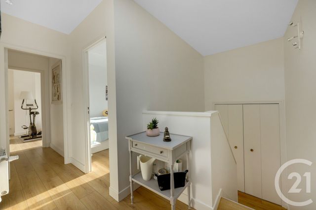 Appartement F6 à vendre - 6 pièces - 141.49 m2 - VERRIERES LE BUISSON - 91 - ILE-DE-FRANCE - Century 21 Aes Conservatoire