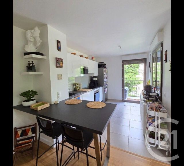 Appartement F4 à louer - 4 pièces - 74.17 m2 - MASSY - 91 - ILE-DE-FRANCE - Century 21 Aes Conservatoire