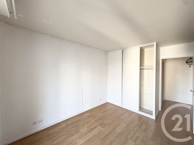 Appartement F3 à louer - 3 pièces - 70.28 m2 - MONTROUGE - 92 - ILE-DE-FRANCE - Century 21 Aes Conservatoire