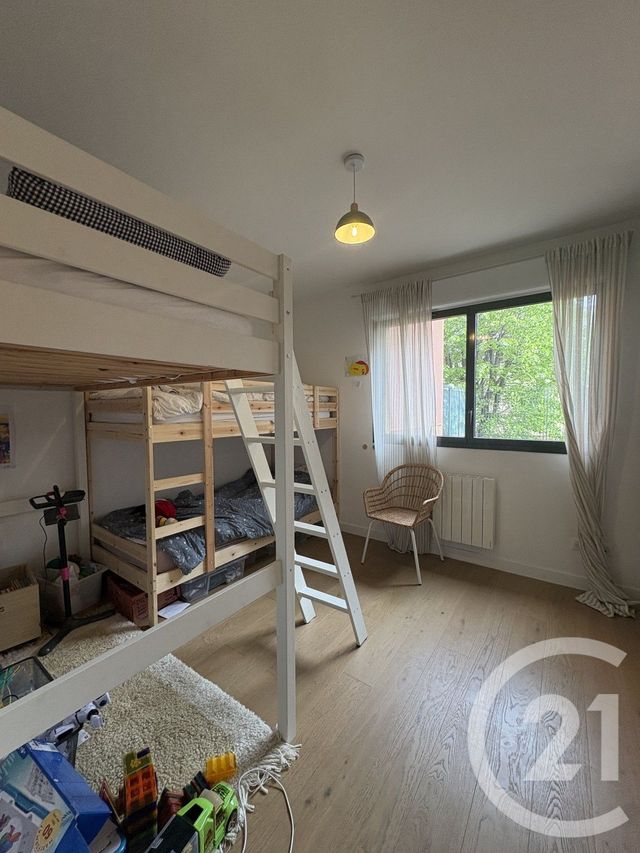 Appartement F2 à louer - 2 pièces - 47.28 m2 - MONTROUGE - 92 - ILE-DE-FRANCE - Century 21 Aes Conservatoire