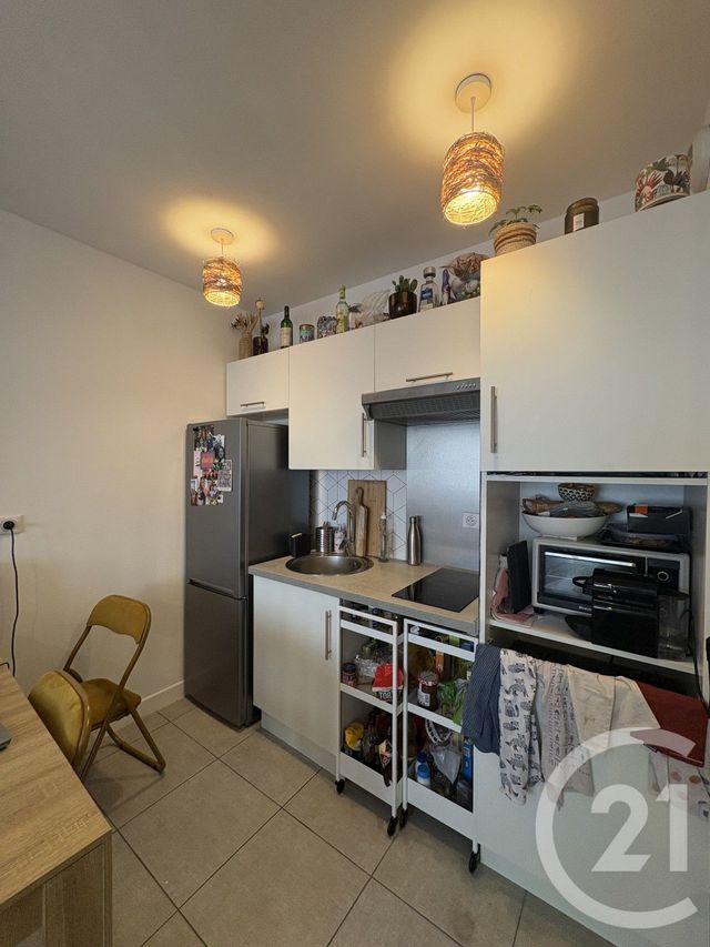 Appartement F2 à louer - 2 pièces - 47.28 m2 - MONTROUGE - 92 - ILE-DE-FRANCE - Century 21 Aes Conservatoire