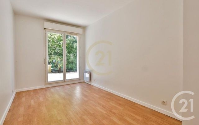 Appartement F3 à louer - 3 pièces - 70.06 m2 - MONTROUGE - 92 - ILE-DE-FRANCE - Century 21 Aes Conservatoire