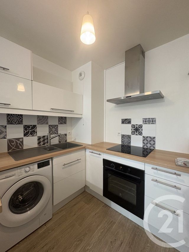 Appartement F2 à louer - 2 pièces - 40.86 m2 - WISSOUS - 91 - ILE-DE-FRANCE - Century 21 Aes Conservatoire