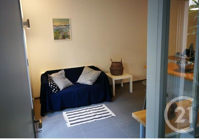 Appartement Studio à louer - 1 pièce - 31.09 m2 - MONTROUGE - 92 - ILE-DE-FRANCE - Century 21 Aes Conservatoire