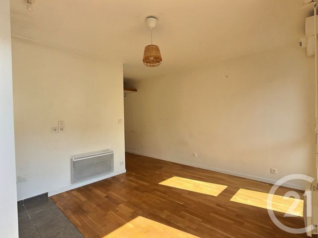 Appartement Studio à vendre - 1 pièce - 21.19 m2 - MONTROUGE - 92 - ILE-DE-FRANCE - Century 21 Aes Conservatoire