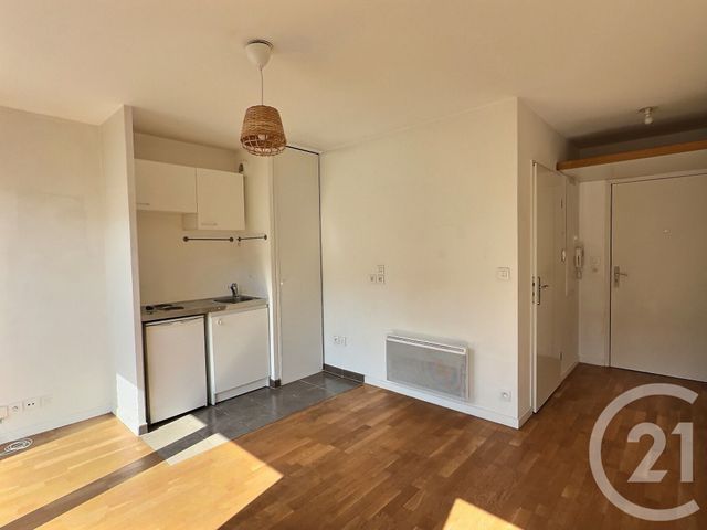 Appartement Studio à vendre - 1 pièce - 21.19 m2 - MONTROUGE - 92 - ILE-DE-FRANCE - Century 21 Aes Conservatoire
