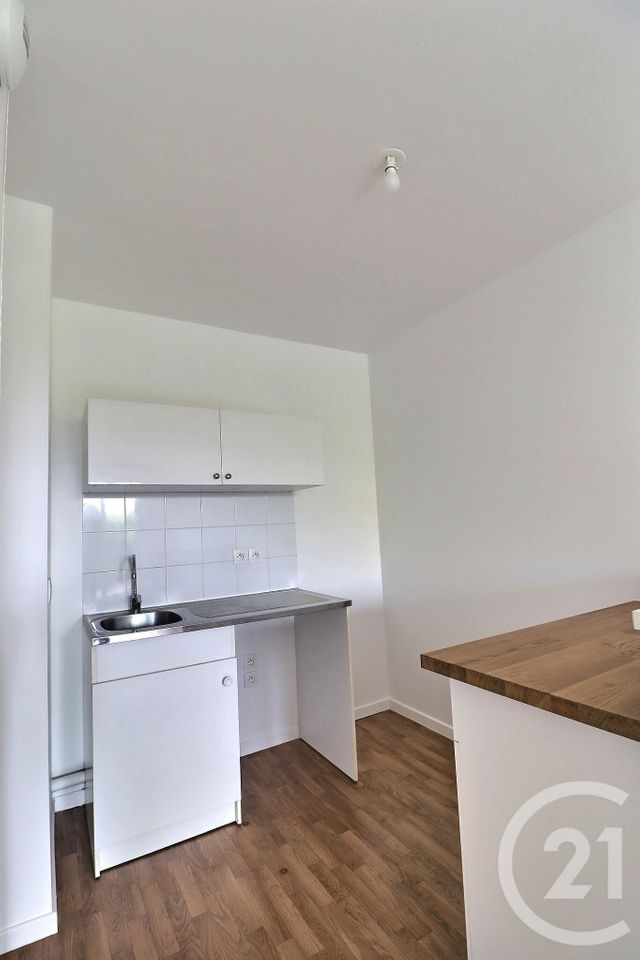 Appartement F2 à louer - 2 pièces - 40.46 m2 - WISSOUS - 91 - ILE-DE-FRANCE - Century 21 Aes Conservatoire