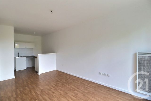 Appartement F2 à louer - 2 pièces - 40.46 m2 - WISSOUS - 91 - ILE-DE-FRANCE - Century 21 Aes Conservatoire