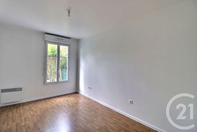 Appartement F2 à louer - 2 pièces - 40.46 m2 - WISSOUS - 91 - ILE-DE-FRANCE - Century 21 Aes Conservatoire