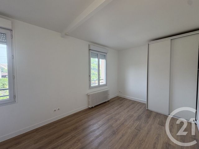 Appartement Studio à louer - 1 pièce - 17.13 m2 - LONGJUMEAU - 91 - ILE-DE-FRANCE - Century 21 Aes Conservatoire