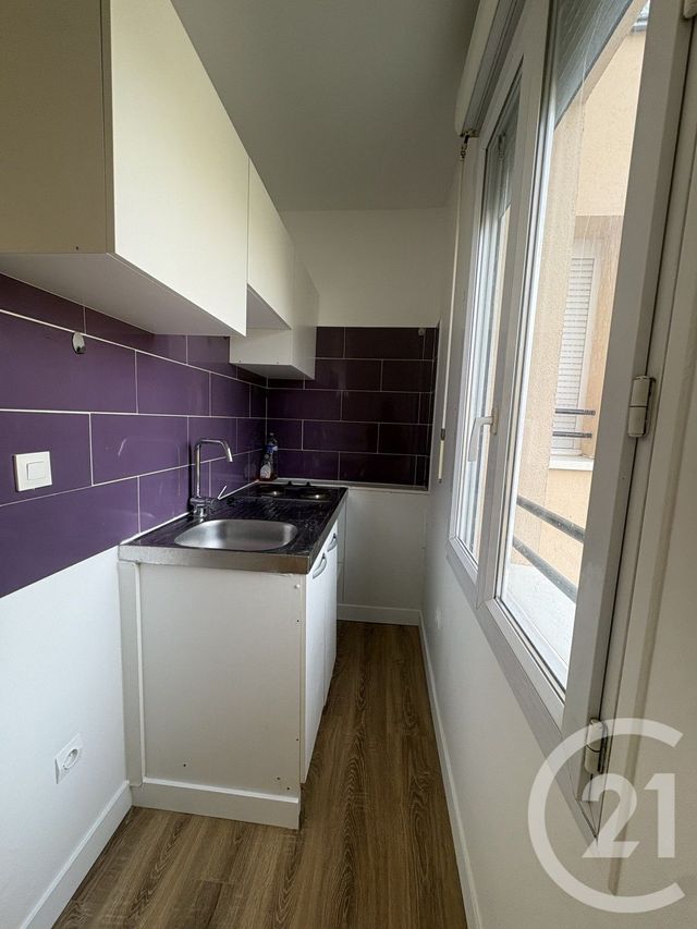 Appartement Studio à louer - 1 pièce - 17.13 m2 - LONGJUMEAU - 91 - ILE-DE-FRANCE - Century 21 Aes Conservatoire