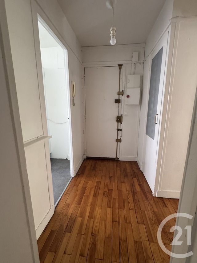 Appartement F4 à louer - 4 pièces - 76.14 m2 - MONTROUGE - 92 - ILE-DE-FRANCE - Century 21 Aes Conservatoire