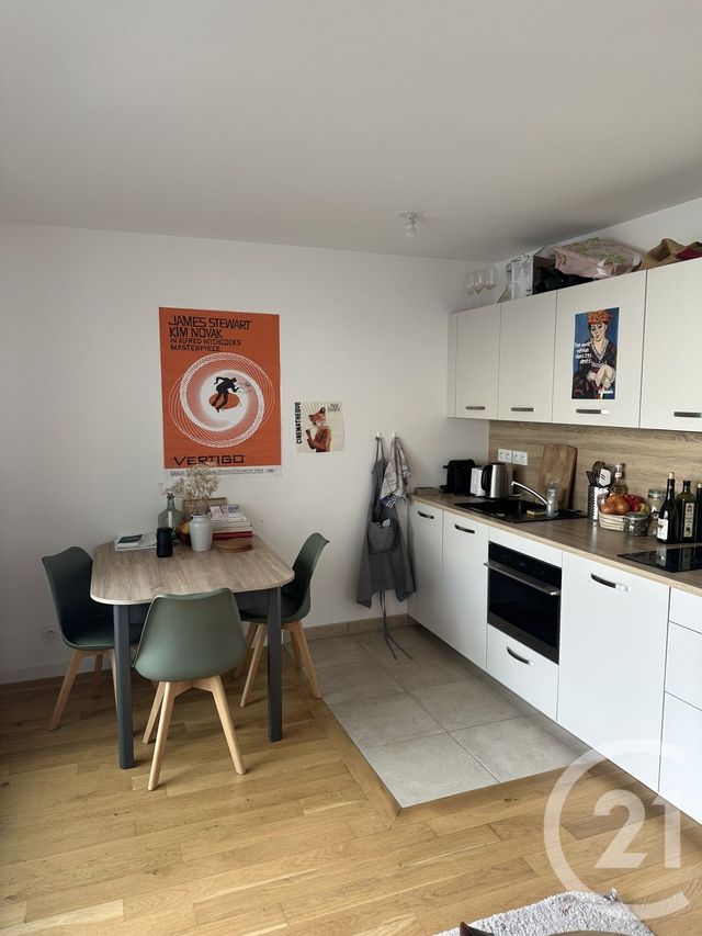 Appartement F2 à louer - 2 pièces - 40.2 m2 - MONTROUGE - 92 - ILE-DE-FRANCE - Century 21 Aes Conservatoire