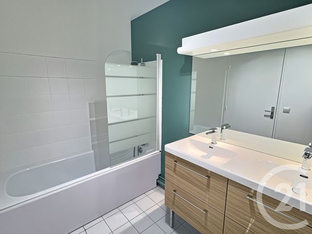 Appartement F2 à louer - 2 pièces - 55.14 m2 - SAULX LES CHARTREUX - 91 - ILE-DE-FRANCE - Century 21 Aes Conservatoire
