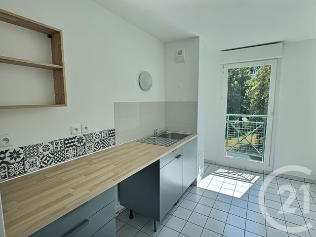 Appartement F2 à louer - 2 pièces - 55.14 m2 - SAULX LES CHARTREUX - 91 - ILE-DE-FRANCE - Century 21 Aes Conservatoire