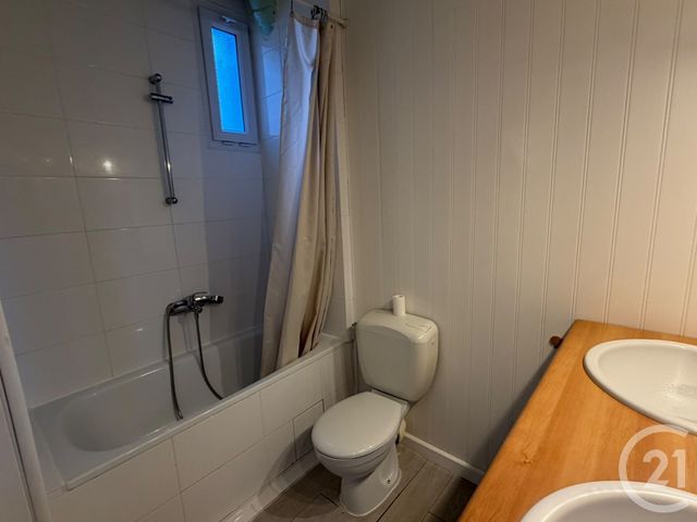 Appartement F3 à louer - 3 pièces - 58.9 m2 - MONTROUGE - 92 - ILE-DE-FRANCE - Century 21 Aes Conservatoire