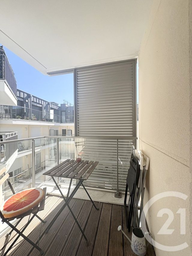 Appartement Studio à louer - 1 pièce - 24.93 m2 - CHATENAY MALABRY - 92 - ILE-DE-FRANCE - Century 21 Aes Conservatoire