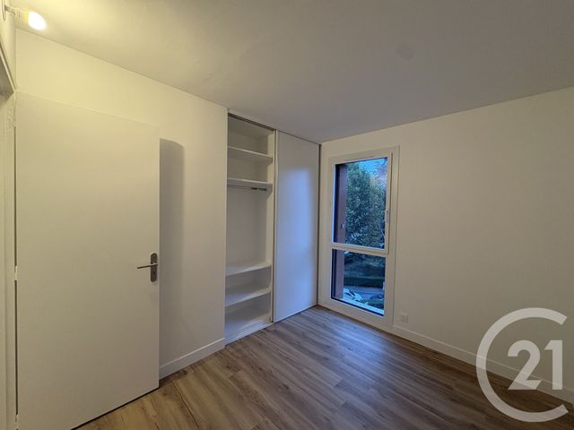 Appartement F4 à louer - 4 pièces - 66.61 m2 - FRESNES - 94 - ILE-DE-FRANCE - Century 21 Aes Conservatoire